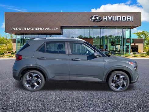 New 2026 Hyundai Venue SEL image 2