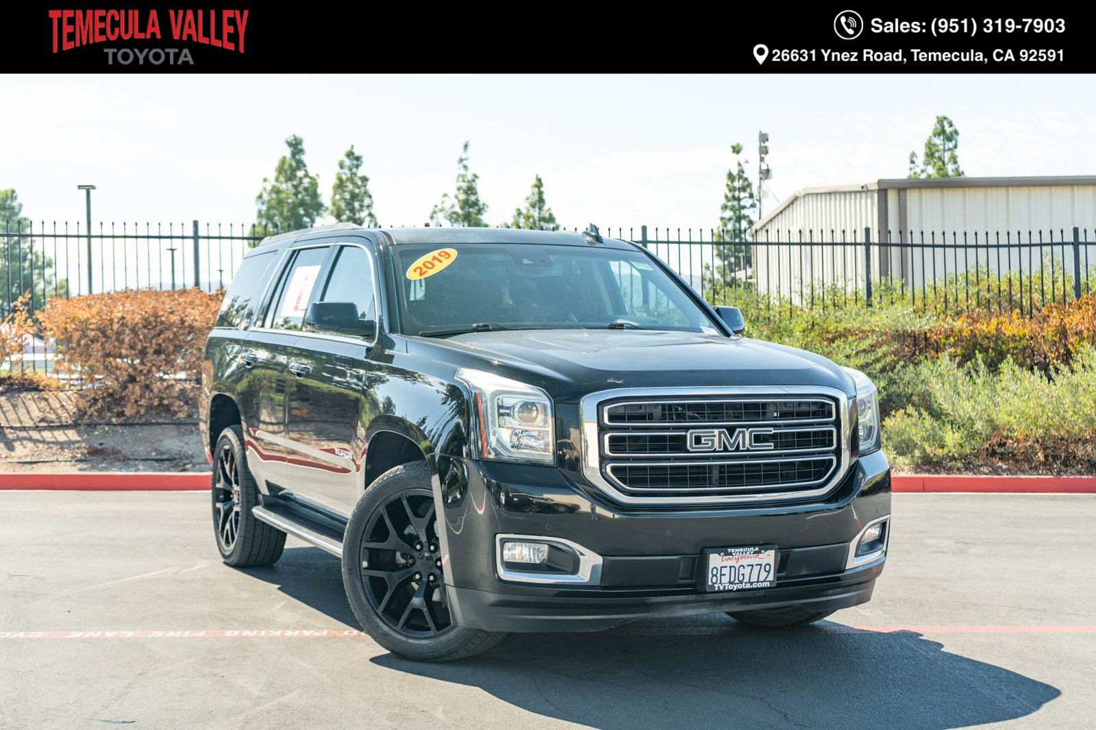 Used 2019 GMC Yukon SLT AWD/4WD image 1