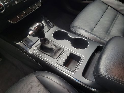 Used 2017 Kia Sorento EX image 26