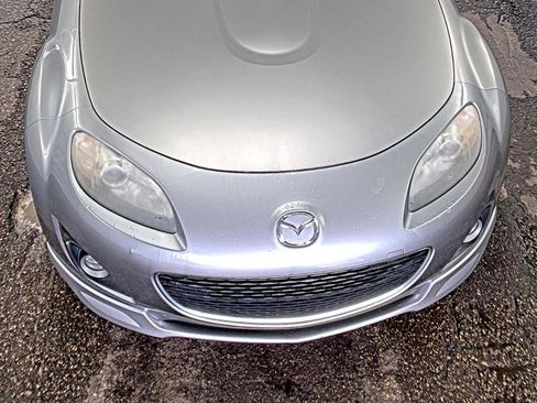 Used 2011 MAZDA MX-5 Miata Grand Touring w/ Premium Pkg RWD image 6