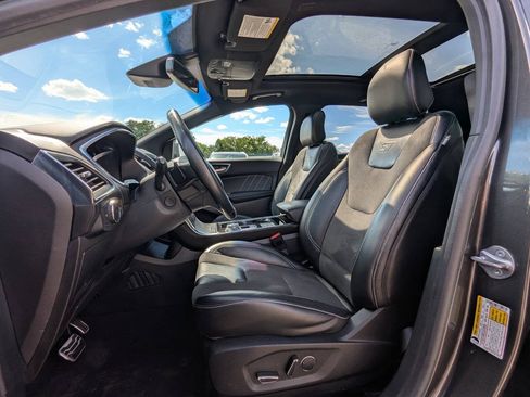 Used 2019 Ford Edge ST AWD/4WD image 12