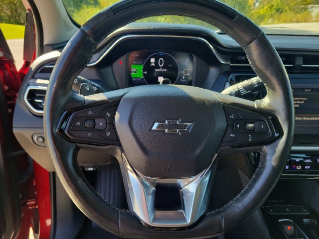 Used 2022 Chevrolet Bolt EUV Premier w/ Sun & Sound Package FWD image 20