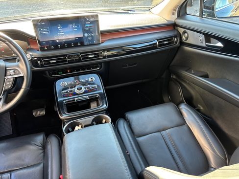 Certified 2023 Lincoln Nautilus Reserve w/ Equipment Group 201A image 31