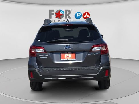 Used 2019 Subaru Outback 2.5i Limited w/ Popular Package #2 AWD/4WD image 4
