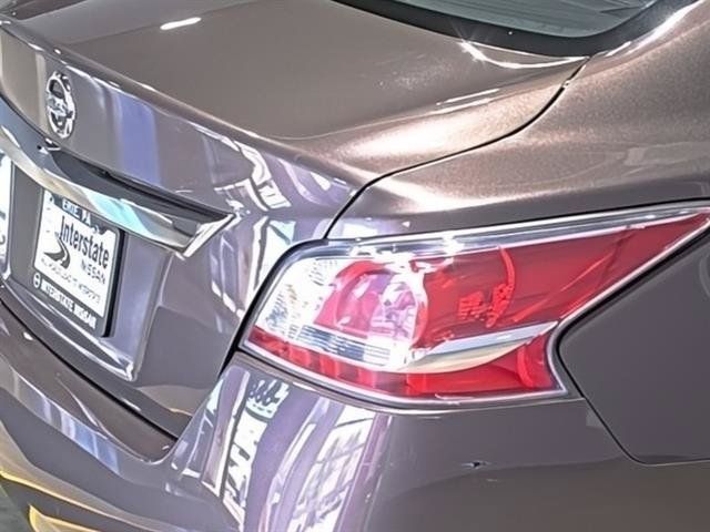 Used 2015 Nissan Altima 2.5 SV w/ Convenience Package FWD image 14