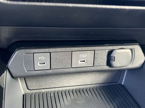 New 2026 Toyota Prius Plug-In Hybrid image 47