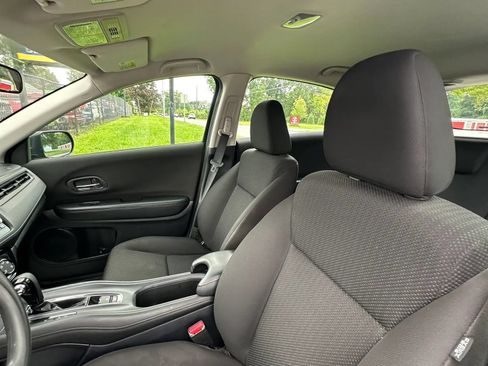 Used 2016 Honda HR-V LX image 22