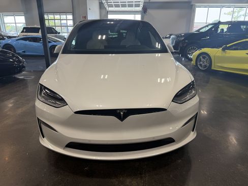 Used 2022 Tesla Model X Plaid AWD/4WD image 2