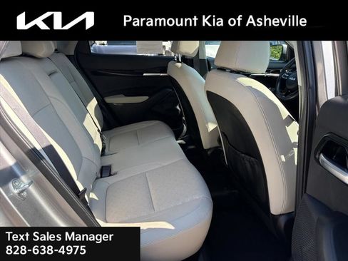 Used 2022 Kia Seltos EX AWD/4WD image 23