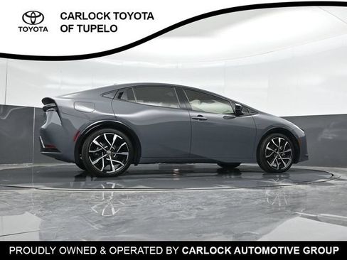 Used 2025 Toyota Prius Plug-In Hybrid FWD image 51