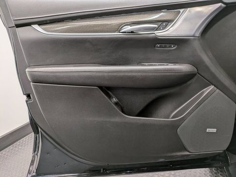 Used 2023 Cadillac XT5 Sportv image 8