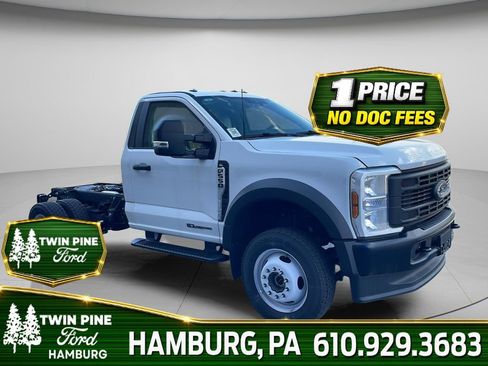Used 2024 Ford F550 4x4 Regular Cab Super Duty image 1