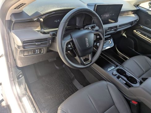 Used 2025 Lincoln Corsair Reserve w/ Jet Appearance Package FWD image 10