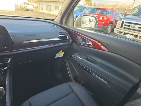 New 2026 Chevrolet Traverse Z71 image 25