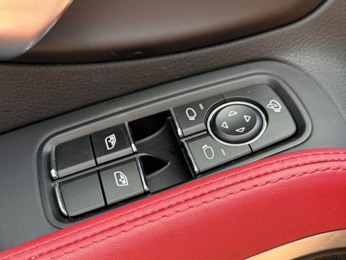Certified 2025 Porsche 718 Boxster RWD image 16