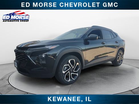 Used 2025 Chevrolet Trax RS FWD image 1