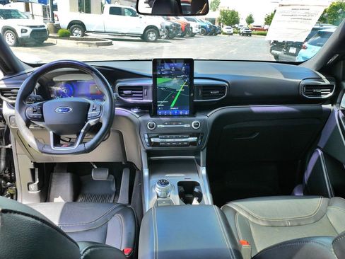 Used 2020 Ford Explorer ST w/ Premium Technology Package AWD/4WD image 19