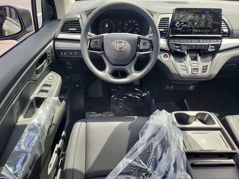 New 2026 Honda Odyssey EX-L image 11