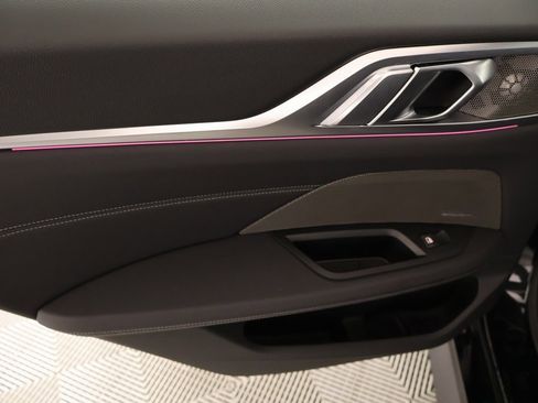 Used 2025 BMW 430i xDrive w/ M Sport Package image 18