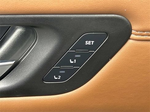 Used 2025 Nissan Pathfinder Platinum w/ Cargo Package image 26