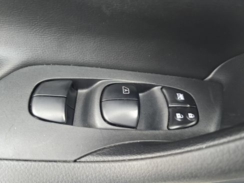 Used 2018 Nissan Altima 2.5 SR w/ SR Special Edition image 25