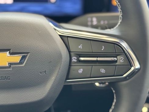 New 2026 Chevrolet Traverse LT w/ Driver Confidence Package AWD/4WD image 24