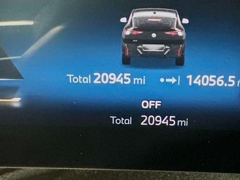 Used 2025 BMW X2 xDrive28i image 19