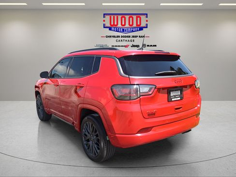 Used 2022 Jeep Compass Limited w/ (RED) Package AWD/4WD image 5