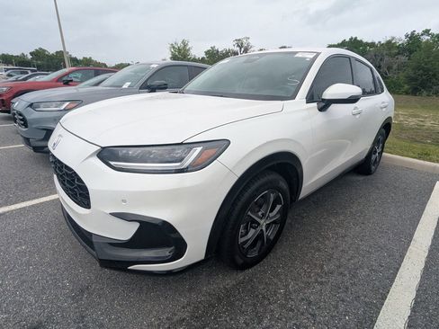 Used 2024 Honda HR-V EX-L image 3