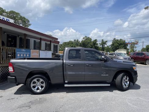 Used 2021 RAM 1500 Big Horn RWD image 9