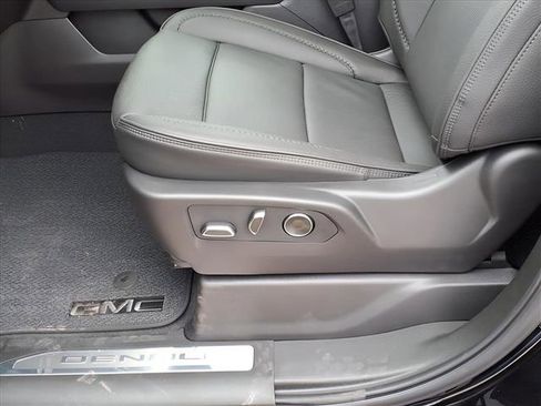 New 2026 GMC Sierra 1500 Denali w/ Denali Reserve Package image 21