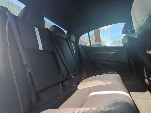 Used 2025 Toyota Camry SE FWD image 30