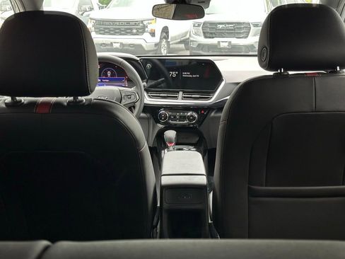 New 2026 Chevrolet Trax RS w/ Sunroof Package image 9