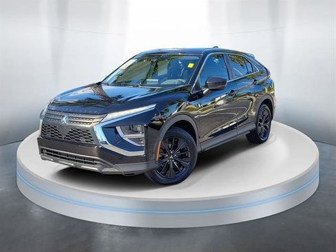 Used 2022 Mitsubishi Eclipse Cross LE image 16