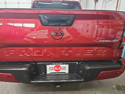 Used 2023 Nissan Frontier PRO-4X w/ Pro Convenience Package image 27