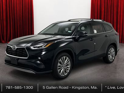 Used 2023 Toyota Highlander Platinum