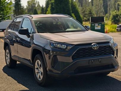 Used 2021 Toyota RAV4 LE w/ Carpet Mat Package (TMS)