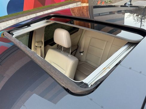 Used 2014 Mercedes-Benz E 350 Sedan image 29