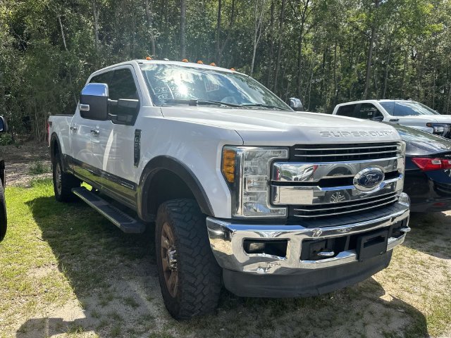 Used 2017 Ford F250 4x4 Crew Cab Super Duty image 13