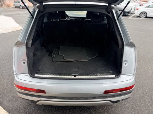 Certified 2025 Audi Q7 3.0T Premium Plus image 17