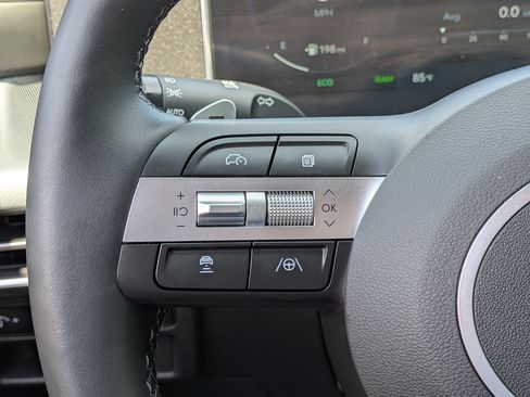 Used 2025 Hyundai Sonata Limited image 25