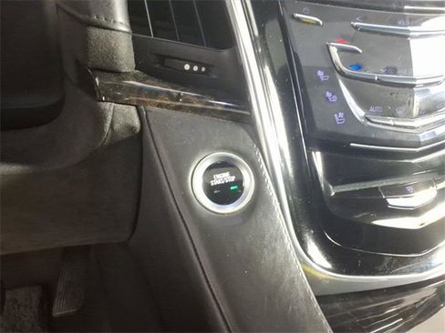 Used 2015 Cadillac Escalade ESV Platinum image 26
