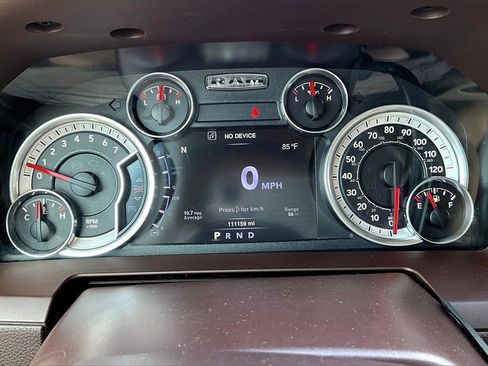 Used 2016 RAM 3500 Laramie image 21