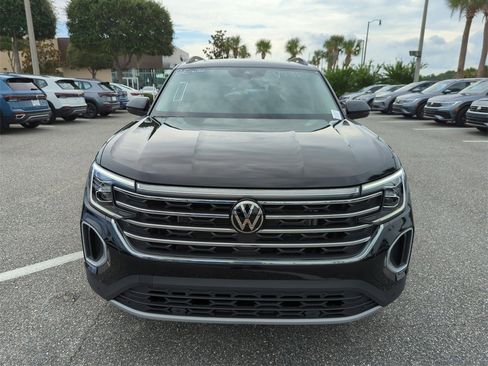 New 2025 Volkswagen Atlas SE image 11