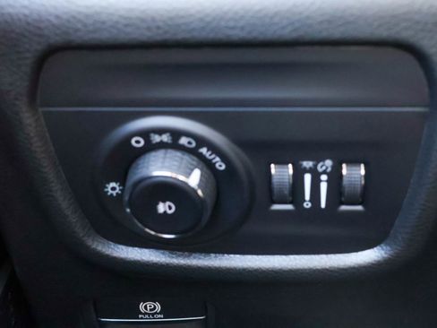 New 2026 Jeep Grand Cherokee L Limited w/ Limited Altitude Package image 32