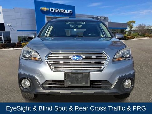 Used 2017 Subaru Outback 2.5i Premium image 2
