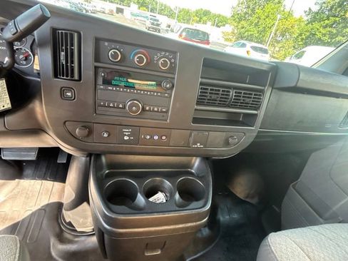 Used 2021 Chevrolet Express 3500 w/ Power Convenience Package RWD image 14