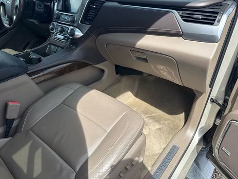 Used 2016 Chevrolet Suburban LT AWD/4WD image 14