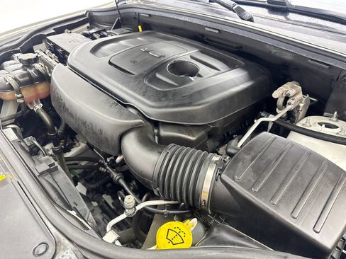 Used 2022 Jeep Grand Cherokee Laredo E AWD/4WD image 77