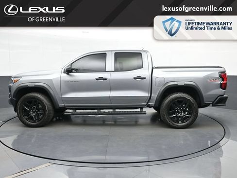 Used 2025 Chevrolet Colorado Trail Boss AWD/4WD image 5
